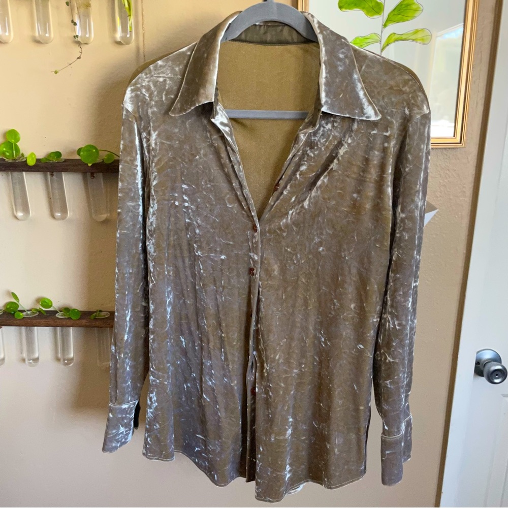 🖤 Cute Silver/Brown Long Sleeve Button Up, Sequin Top🖤